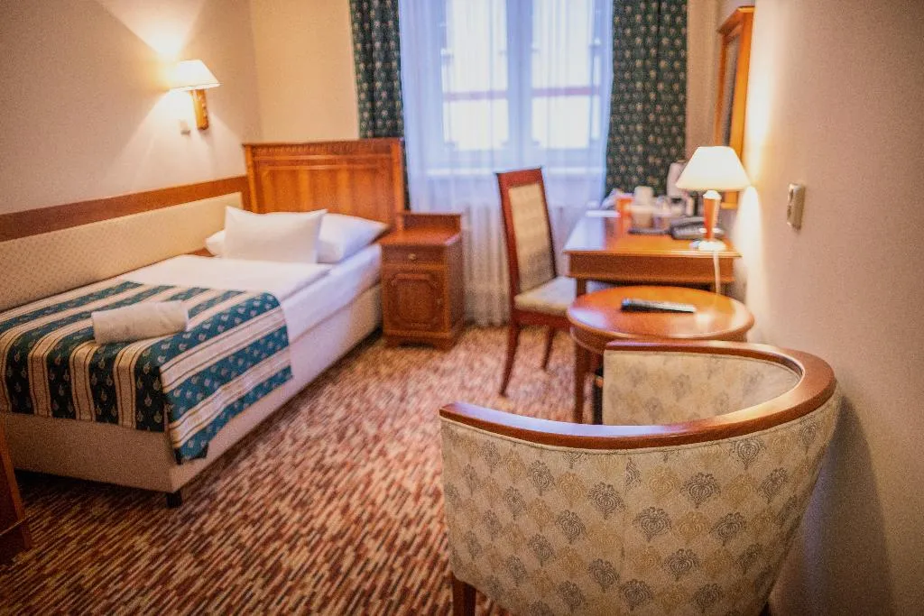 SINGLE STANDARD Room, Hotel Meteor Plaza Prague, Prague