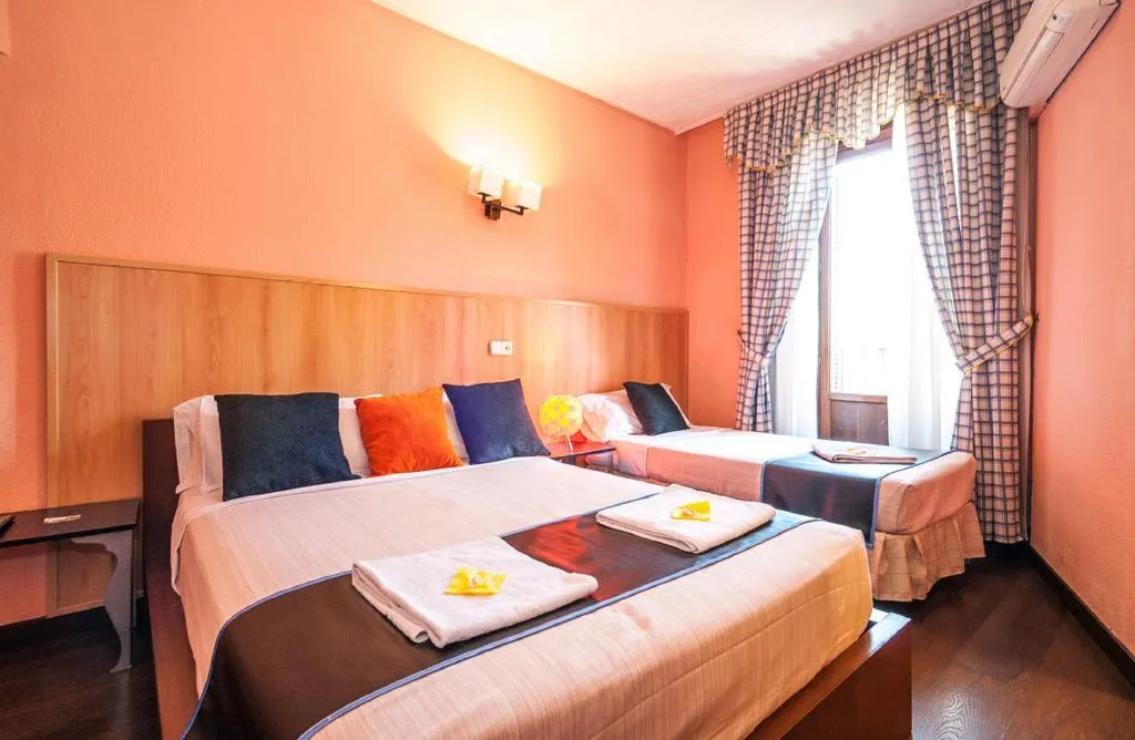 Double or Twin STANDARD Room, Gallardo, Madrid