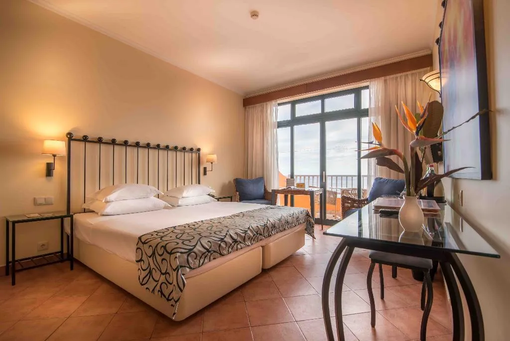 TWIN SEA VIEW Room, Alpino Atlantico Ayurveda Cure Centre Adults Only, Madeira