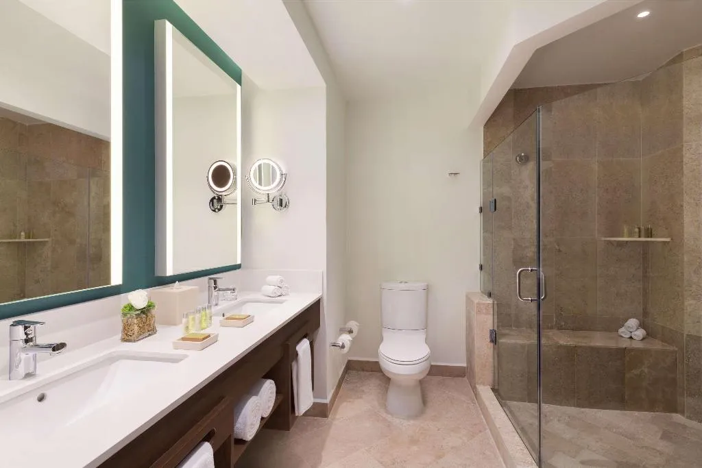 JUNIOR SUITE KING SIZE BED Room, Hyatt Vivid Playa Del Carmen - Adults Only, Playa Del Carmen