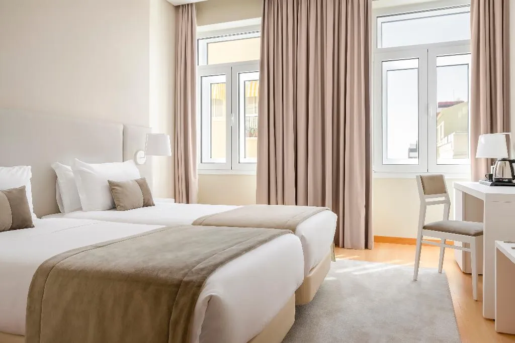Double or Twin STANDARD Room, Exe Wellington, Porto