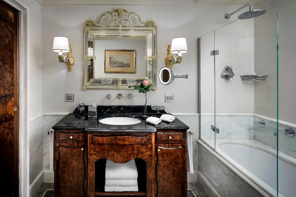 Room STANDARD Room, Hotel Danieli, Venice, Venice