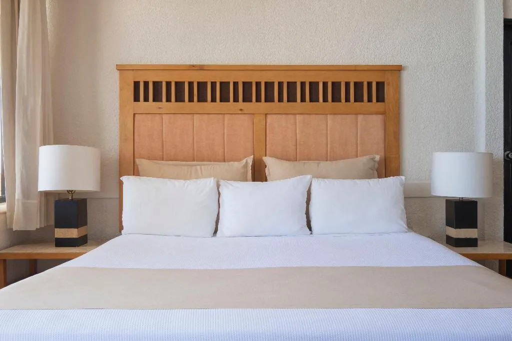JUNIOR SUITE STANDARD Room, NYX Cancun, Cancun Area