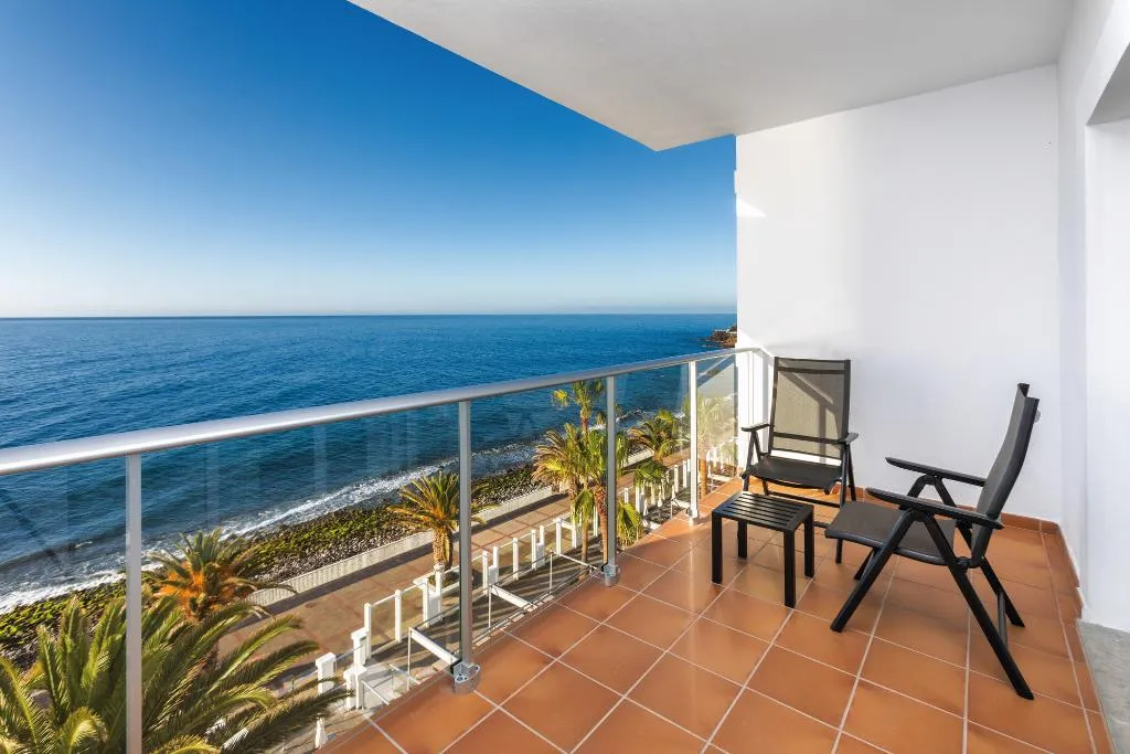 JUNIOR SUITE STANDARD Room, Hotel Riu Madeira - All Inclusive, Madeira