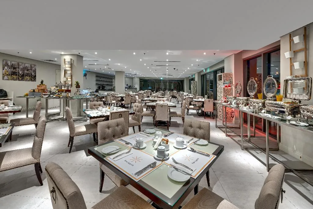 Bar, Delta Hotels By Marriott, Dubai Investment Park, Dubai