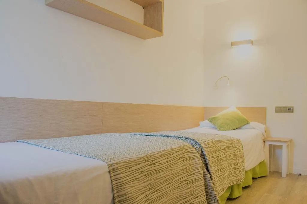 APARTMENT GARDEN VIEW TWO BEDROOMS Room, Houm Plaza Son Rigo, Majorca