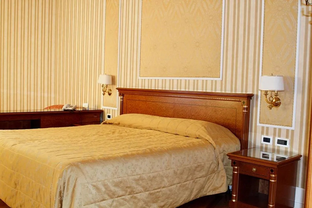 SINGLE STANDARD Room, The Major Hotel, Rome