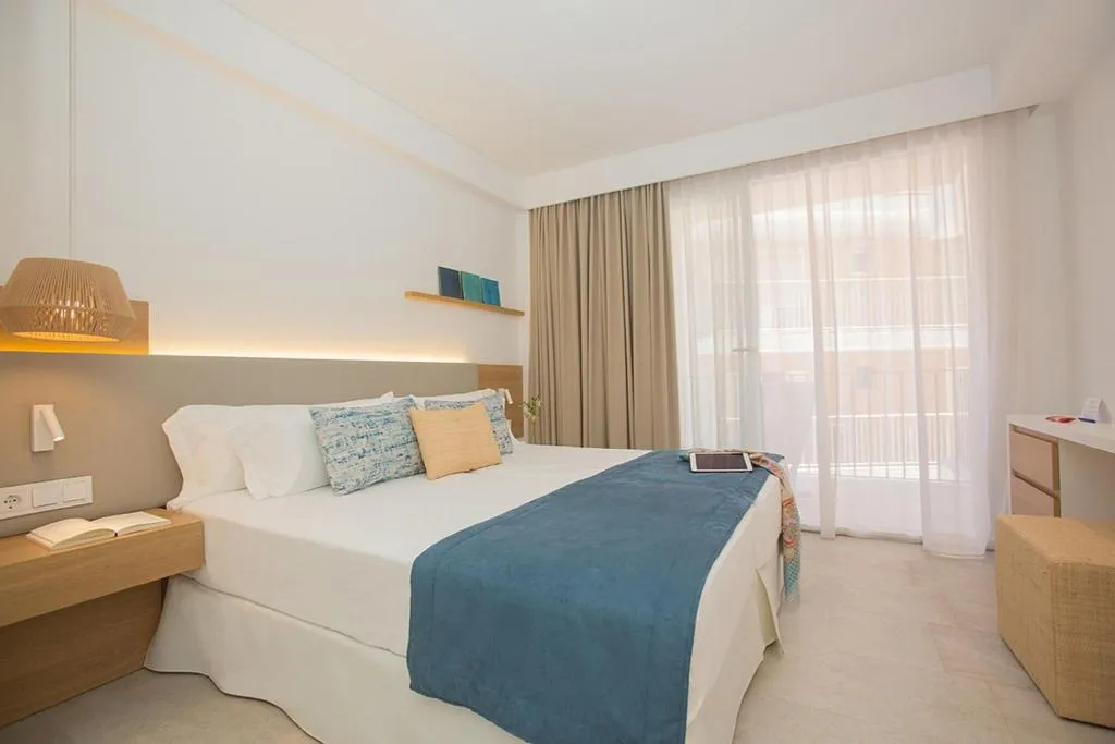 SINGLE STANDARD Room, Myseahouse Flamingo, Majorca