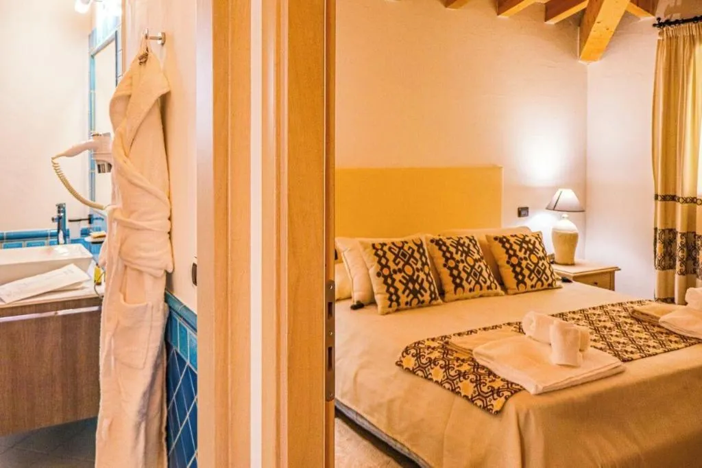 Room, Borgo Arborea Charming Retreat, Olbia