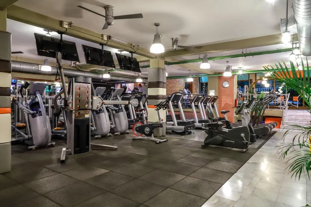 Sports and Entertainment, El Taj Ocean Front and Beachside Condo Hotel, Playa Del Carmen