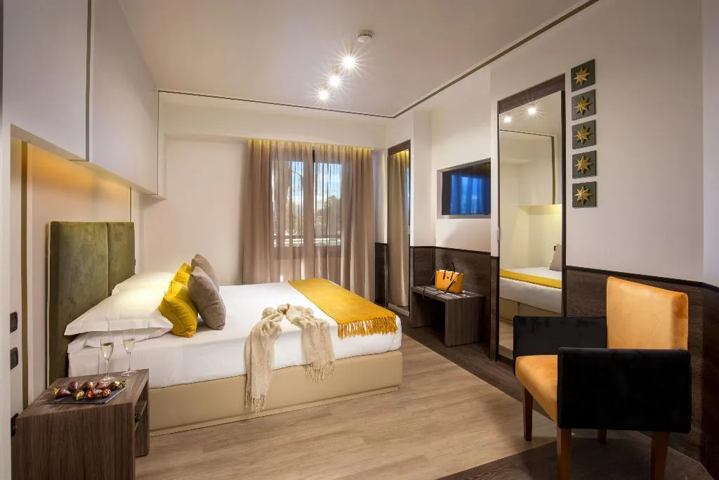 TRIPLE CLUB Room, Hotel Domidea, Rome