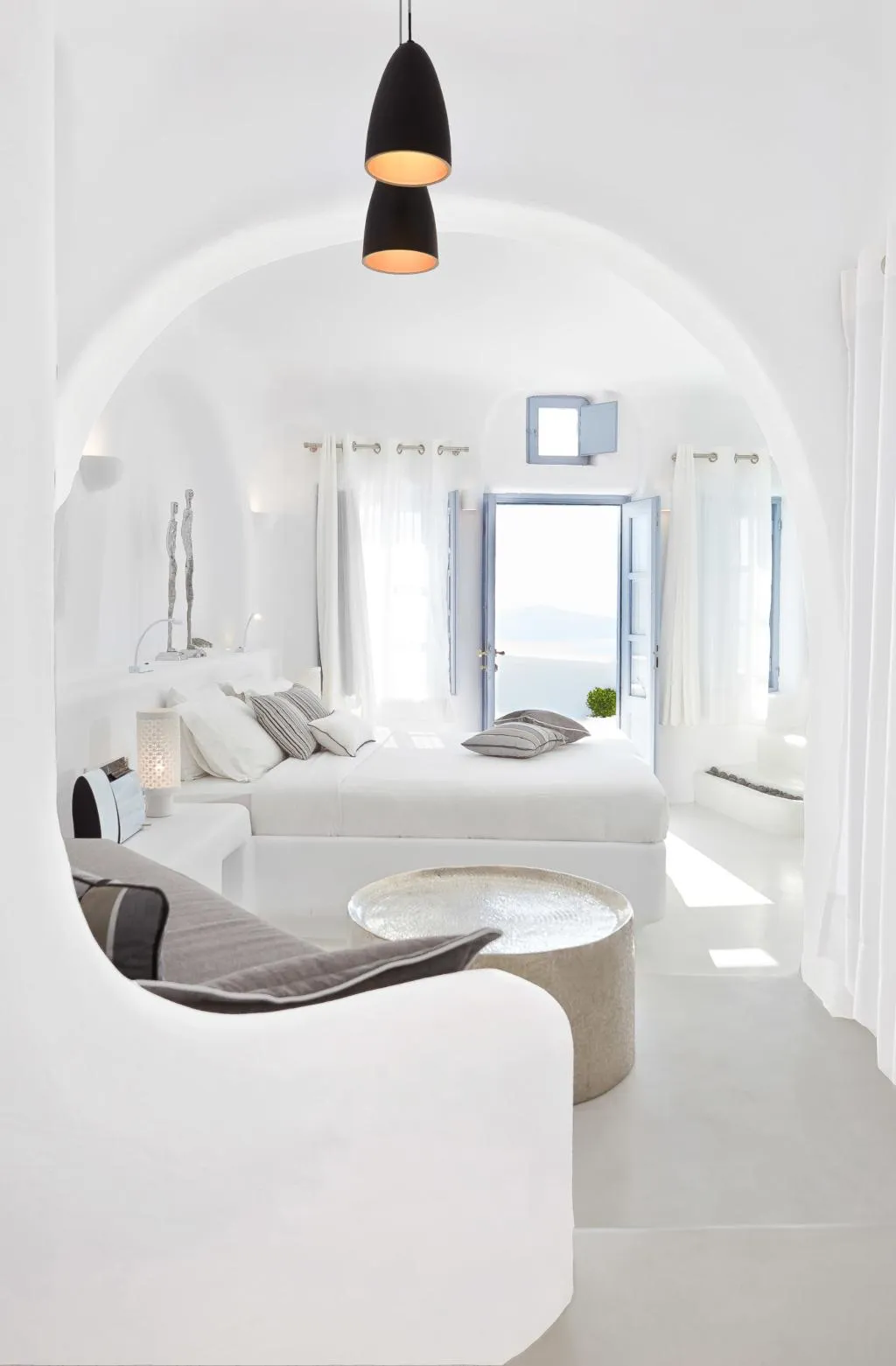 VILLA HONEYMOON Room, Infinity Suites & Dana Villas, Santorini