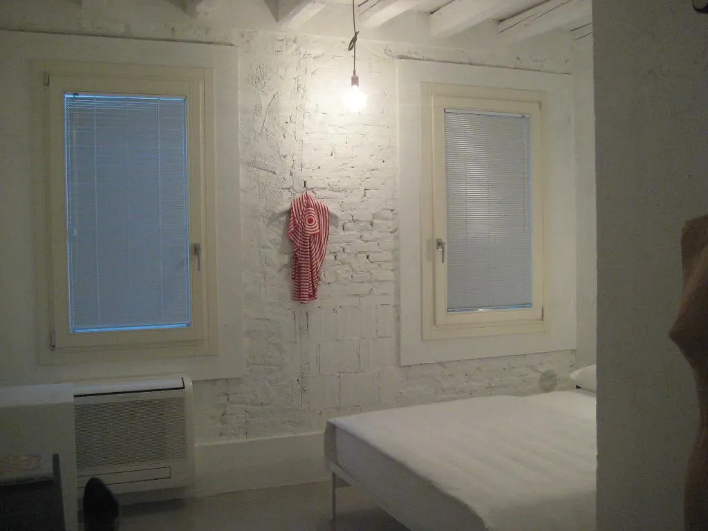 DOUBLE STANDARD Room, Legrenzi Rooms, Venice