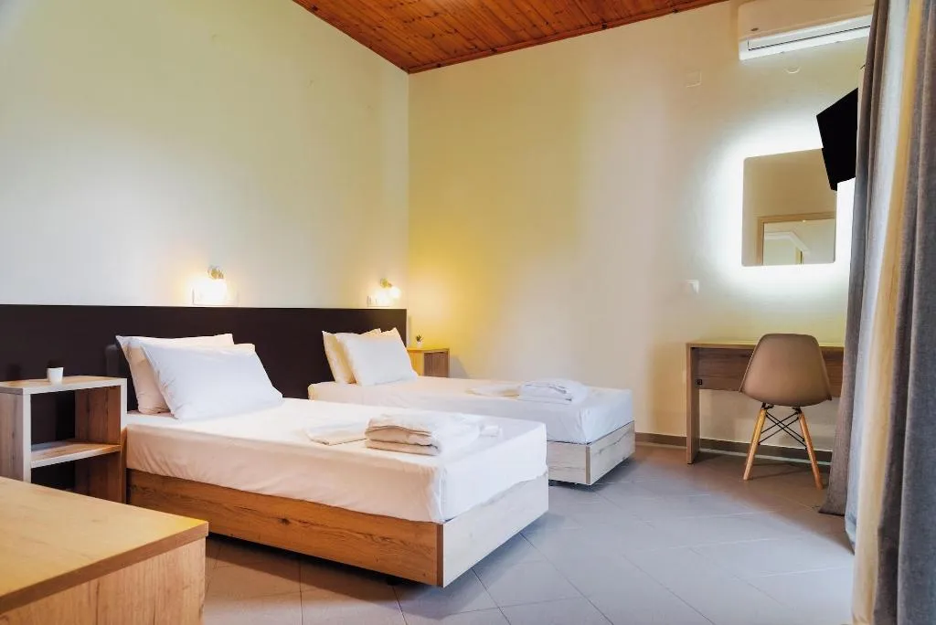 Room, Riposo Studios & Apartments, Corfu