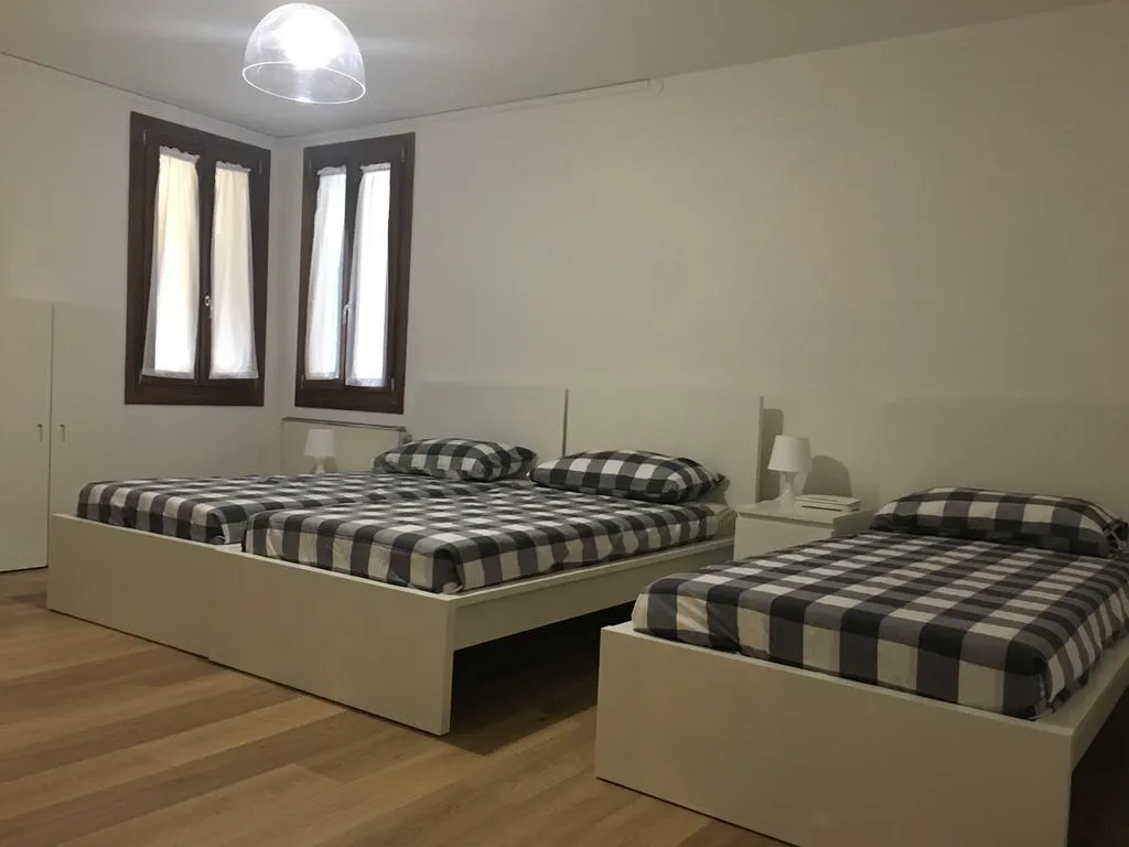 Room, Veronese, Venice