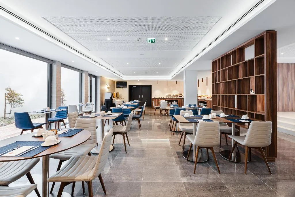 Restaurant, Dorma Saldanha, Lisbon