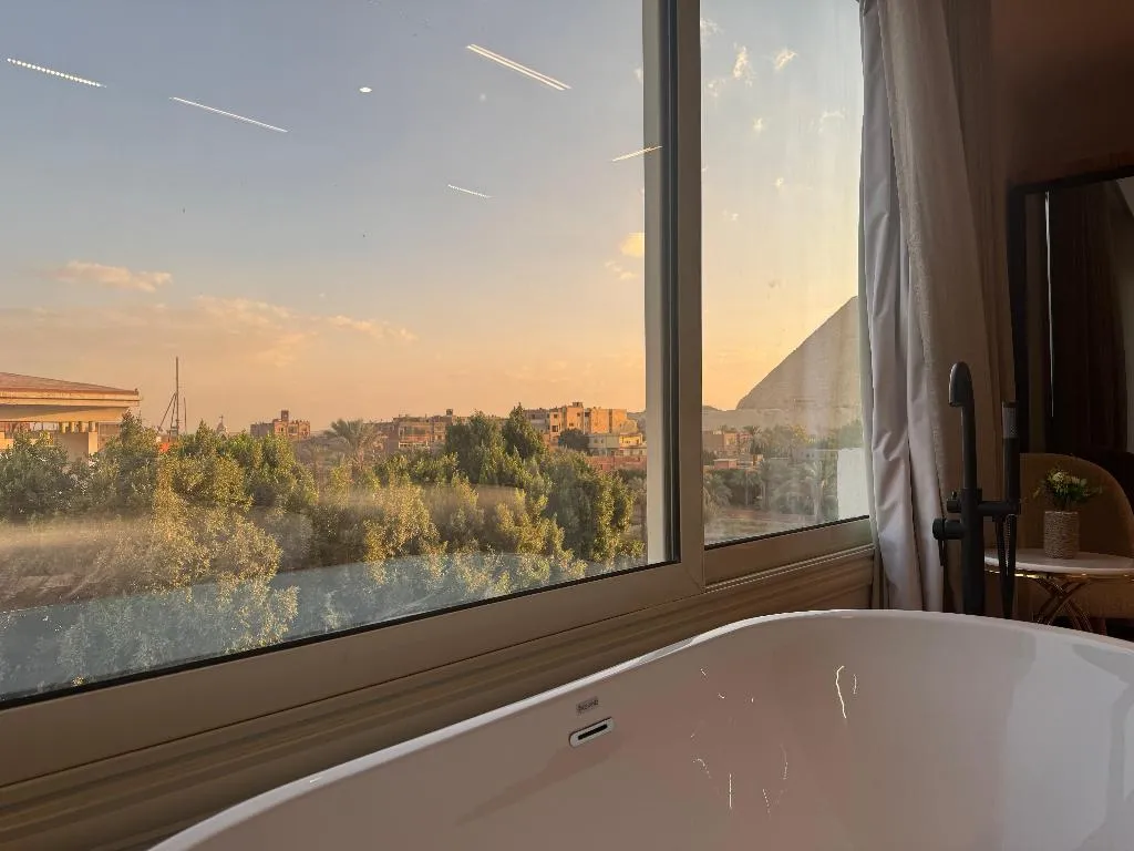 SUITE EXECUTIVE Room, Palacio Pyramids Hotel, Cairo