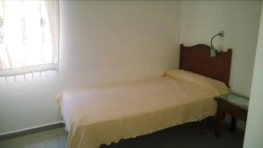 Room, Hospedaje Lisboa Algeciras, Costa De La Luz