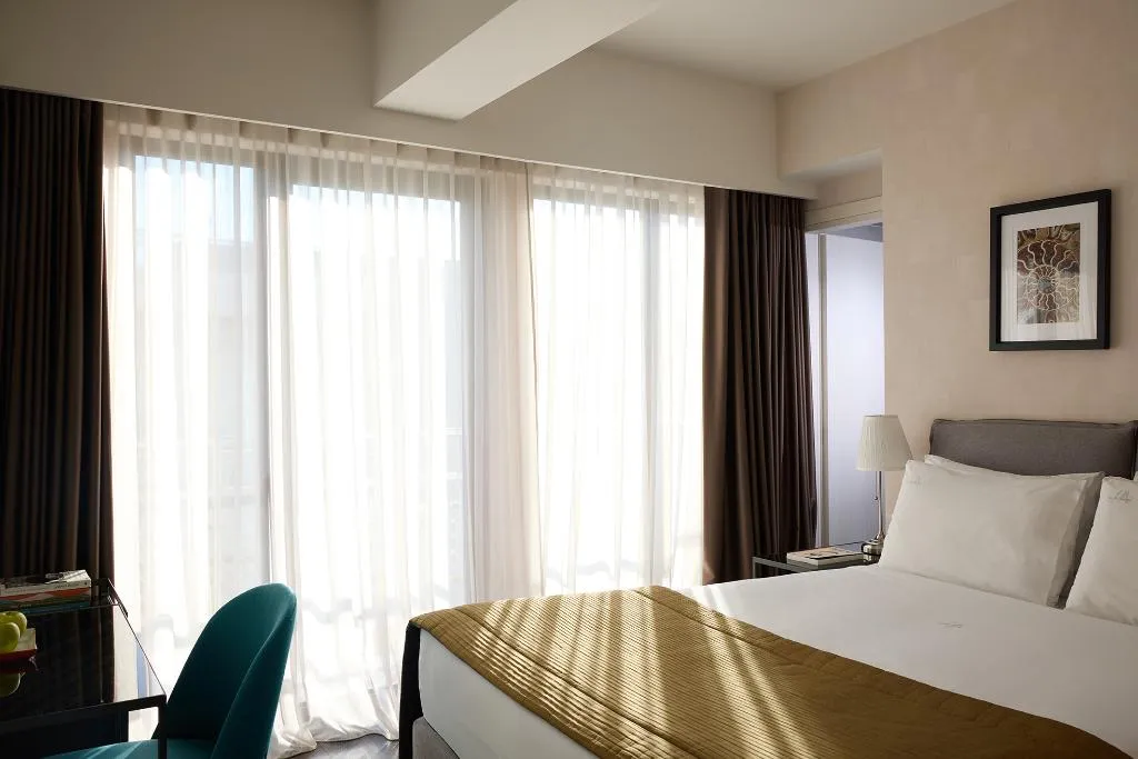 Double or Twin SUPERIOR CITY VIEW Room, Astor Hotel Athens, Athens