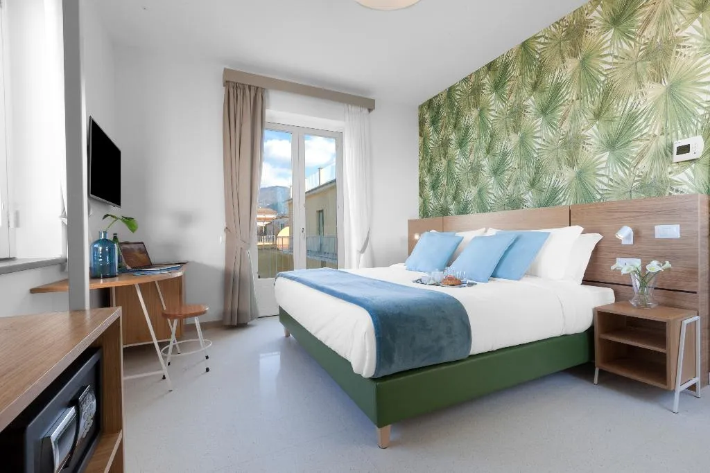 DOUBLE DELUXE WITH BALCONY Room, Unconventional Sorrento Coast, Naples