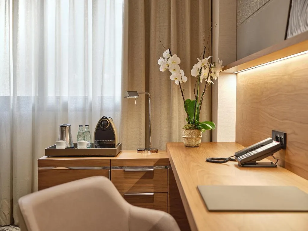 DOUBLE CLASSIC Room, InterContinental Barcelona, Barcelona
