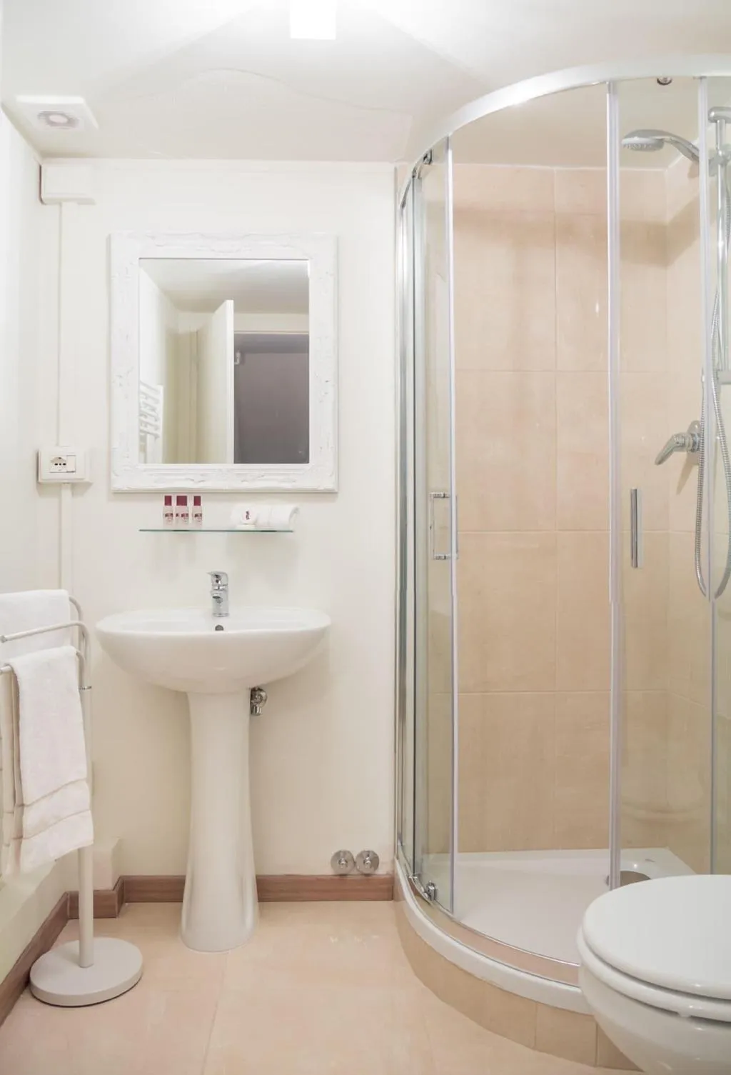 Room, Grand Canal Suites, Venice