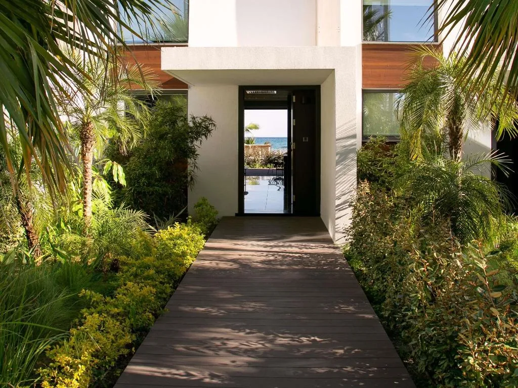 VILLA DUPLEX Room, Mercure Larnaca Beach Resort, Cyprus