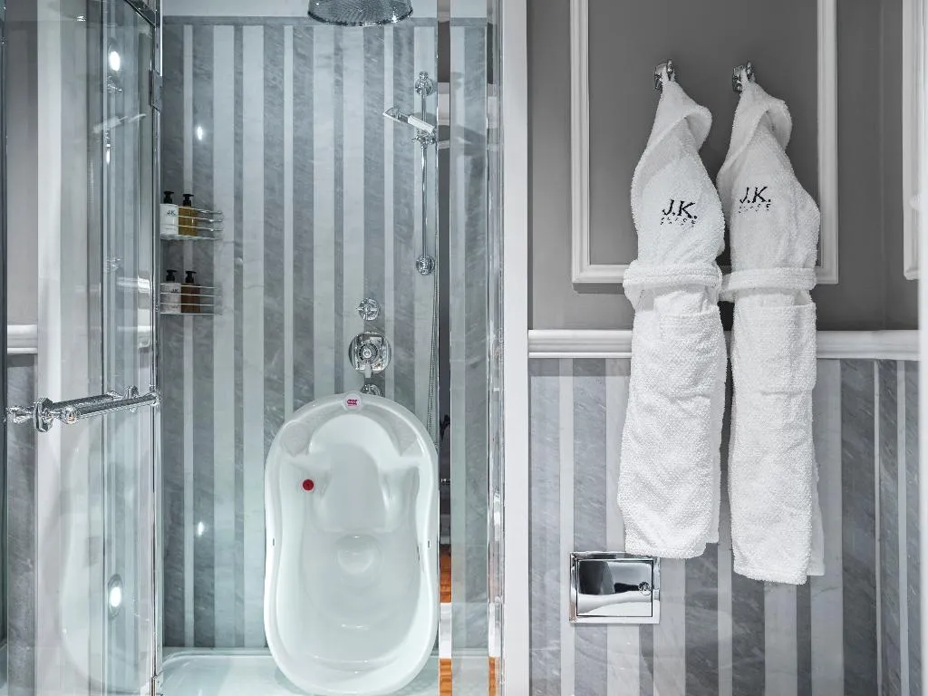 SUITE STANDARD Room, J.K. Place Roma - The Leading Hotels o/t World, Rome