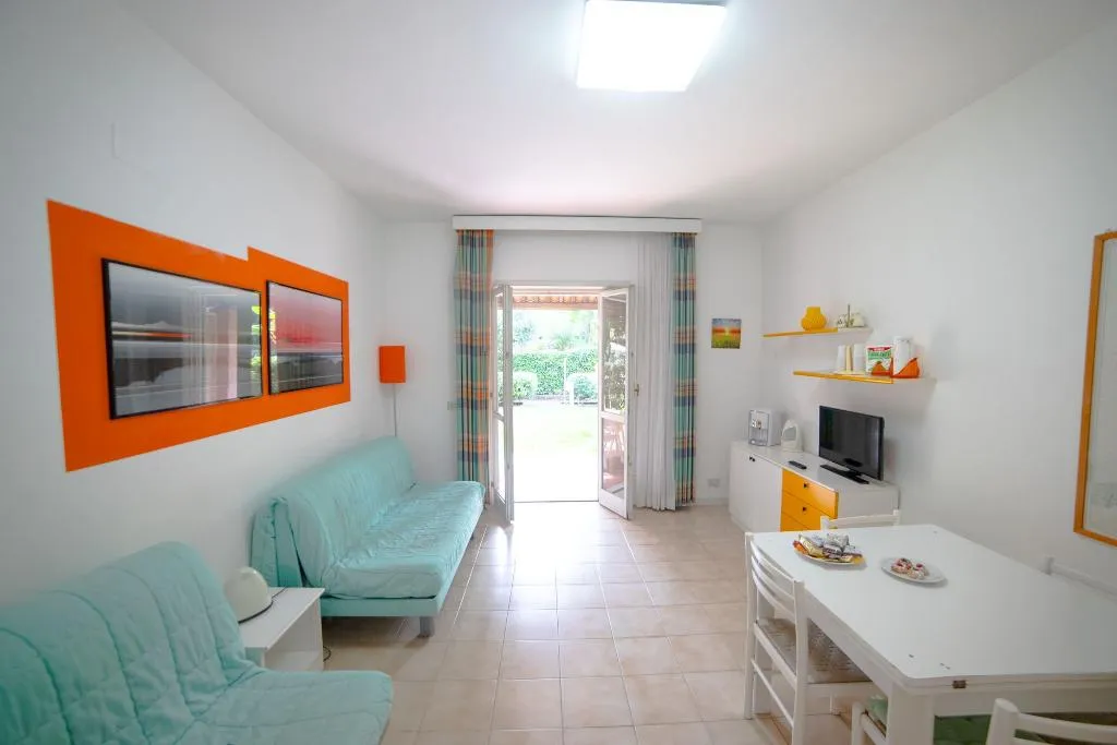 APARTMENT CAPACITY 6 Room, Portorosa Residence, Catania
