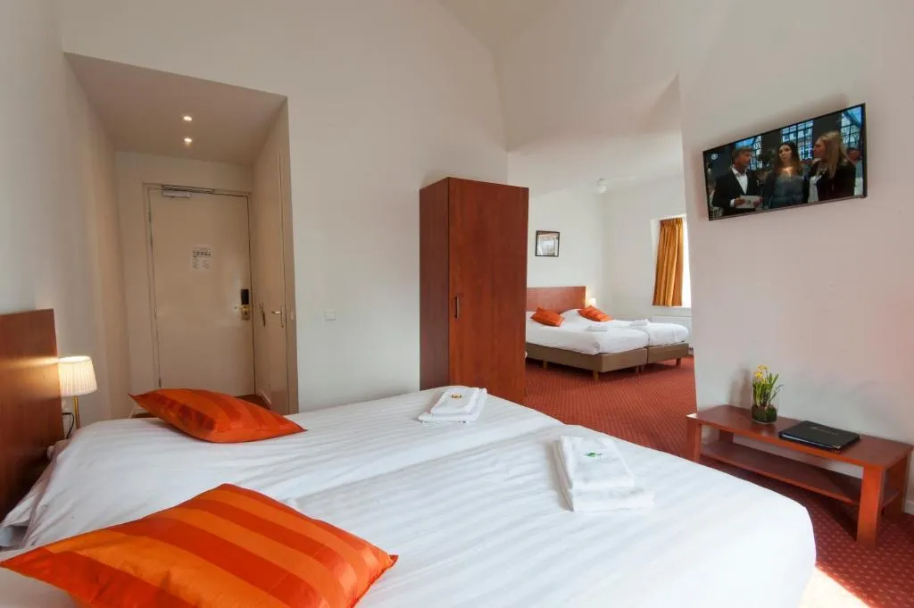 FAMILY ROOM COMFORT Room, Ambassador City Centre Hotel, Amsterdam