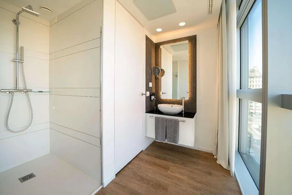 Room WITH VIEWS Room, Innside Milano Torre Galfa, Milan