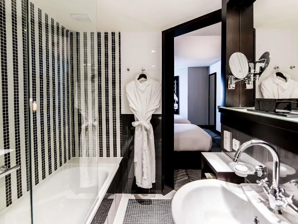 TWIN LUXURY Room, Sofitel Lisbon Liberdade, Lisbon