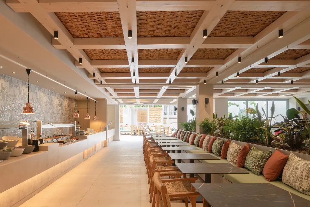 Restaurant, Sergios Hotel, Crete