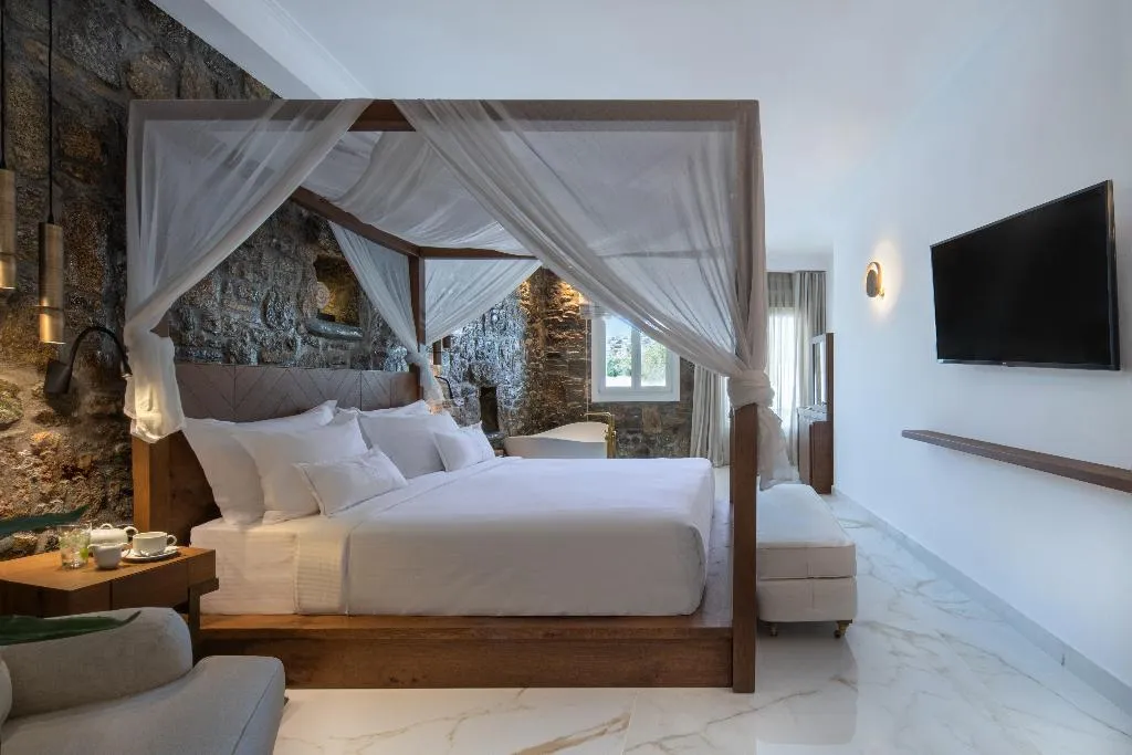 SUITE HONEYMOON Room, Nissaki Boutique Hotel, Mykonos