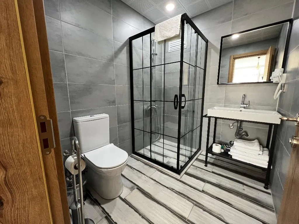 TRIPLE STANDARD Room, Liman Pansiyon, Izmir