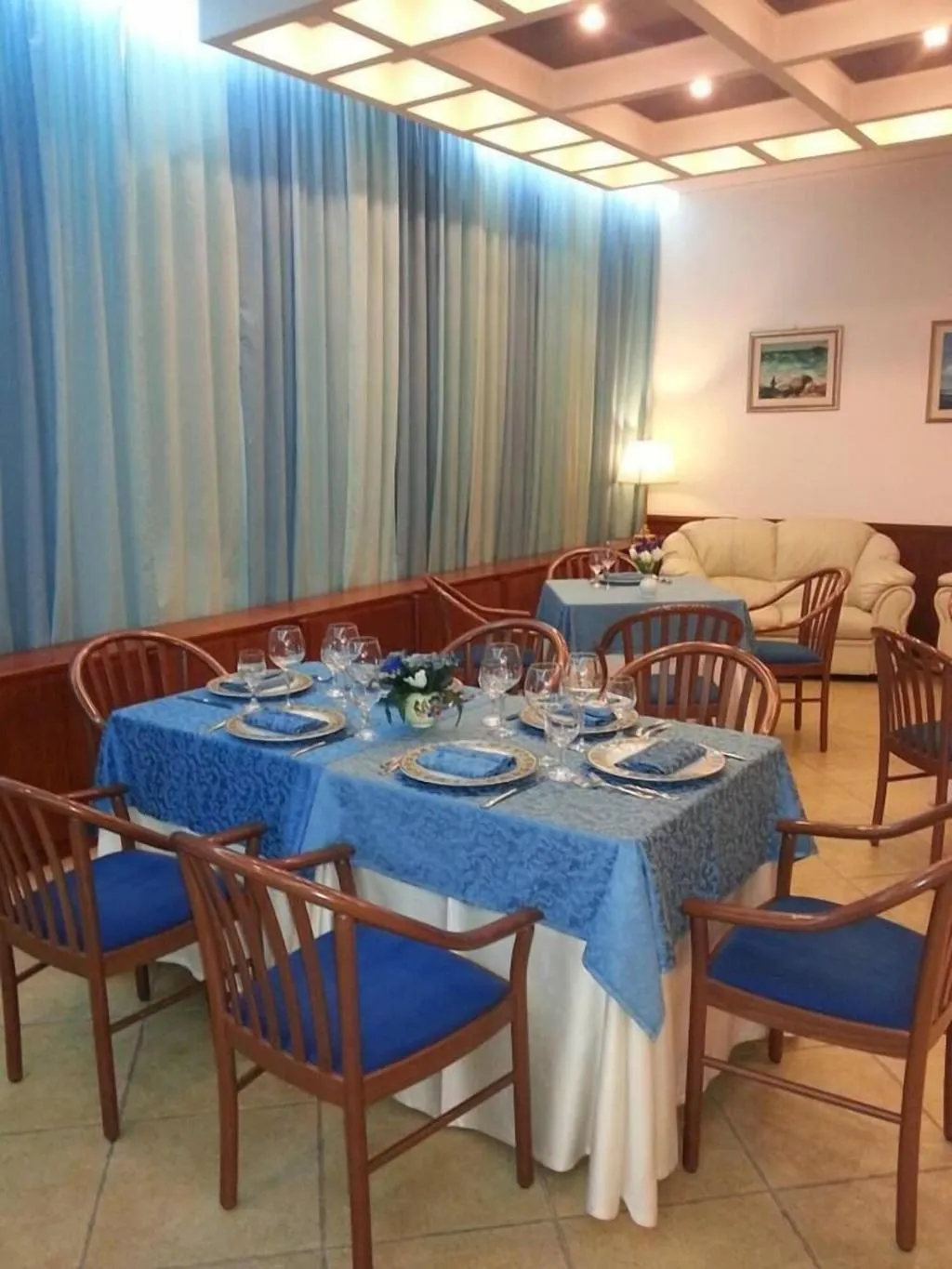 Restaurant, Hotel Maddaloni, Naples