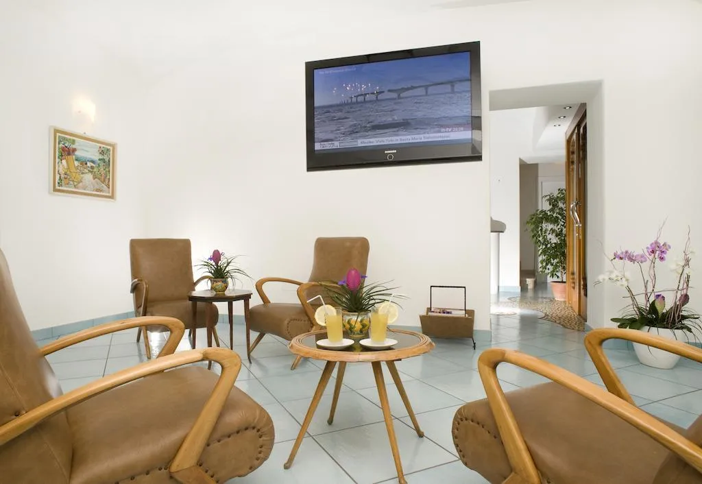 Lobby, Hotel Matarese, Naples