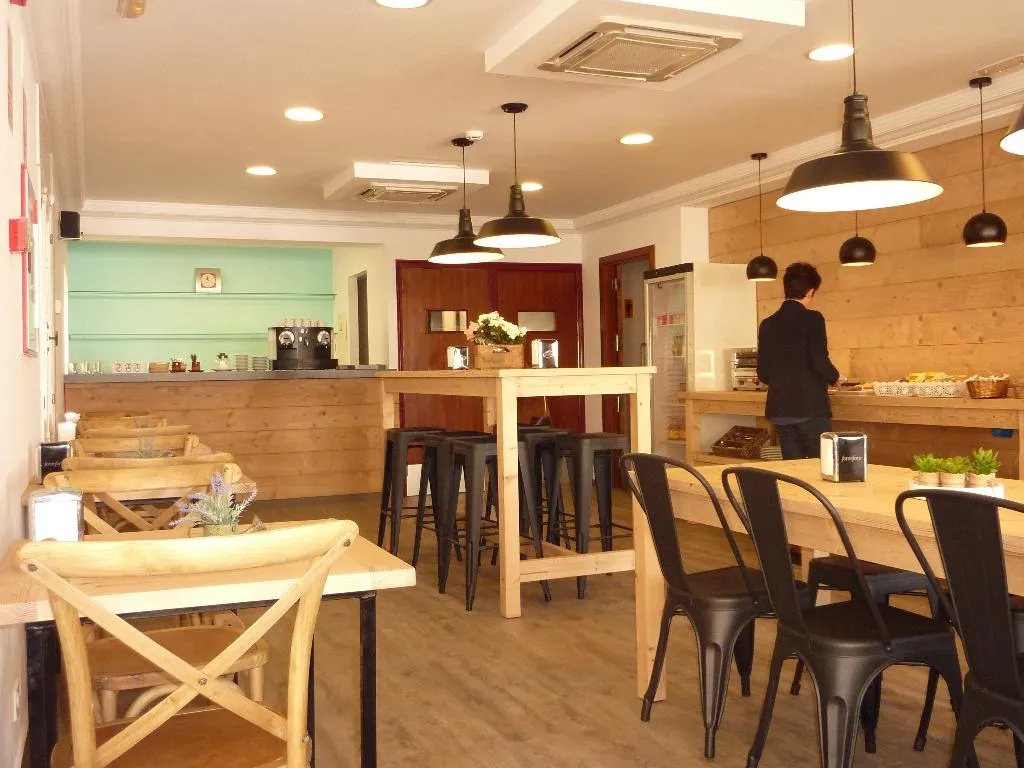 Restaurant, Hostal JUME - URBAN ROOMS, Menorca