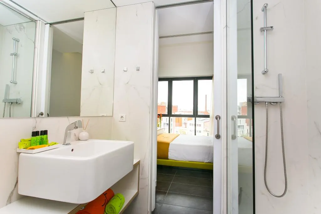 STUDIO CAPACITY 1 Room, Cosmo Apartments Sants, Barcelona