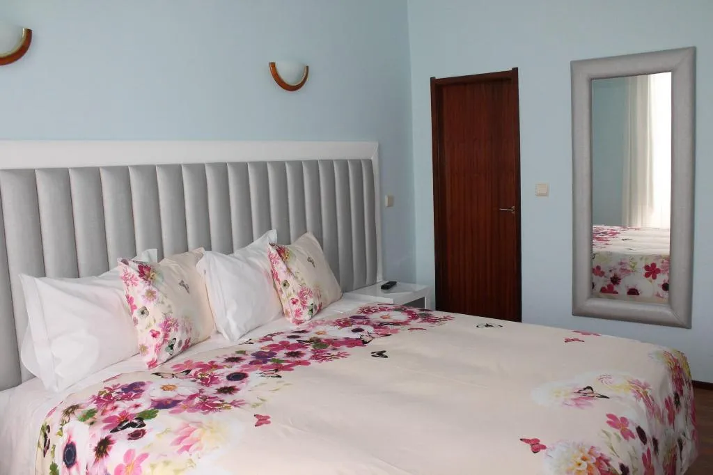 Room, Grande Oceano Guest House, Porto