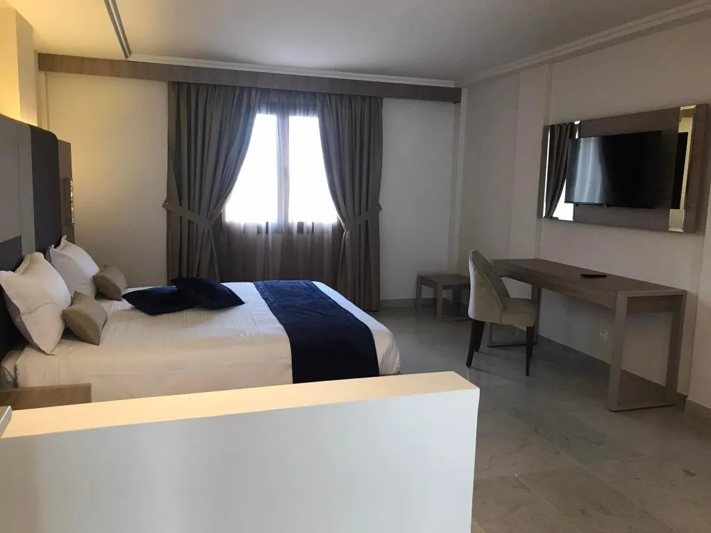 SUITE CLASSIC KING BED Room, Lescure Business Hotel & Spa, Tunisia