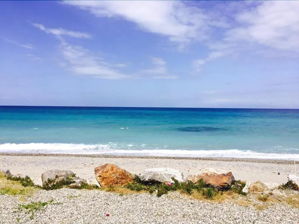 Beach, Scilla e Cariddi Bed&Breakfast, Catania