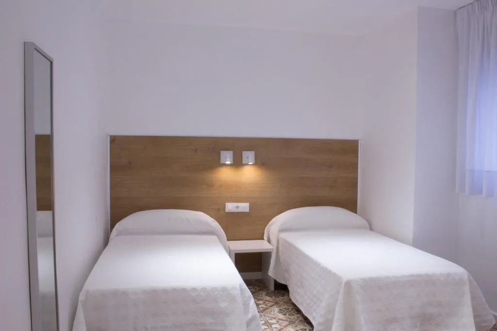 Room, Hostal Nova, Barcelona