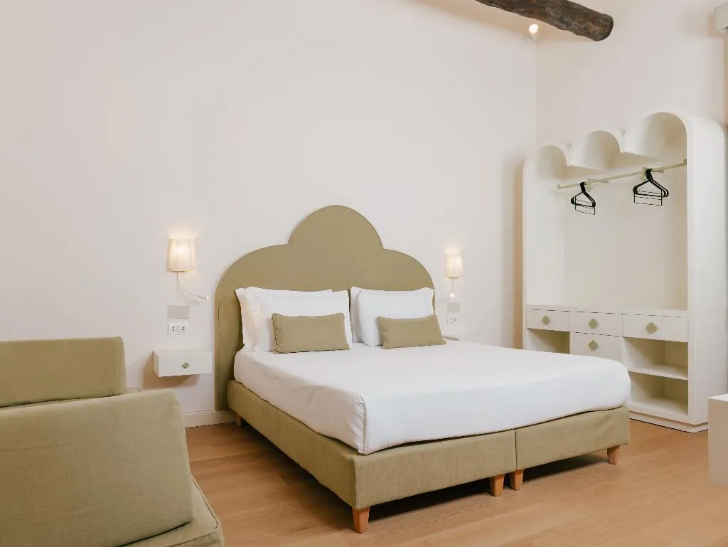 Room ONE BED Room, Unconventional Sorrento Coast, Naples