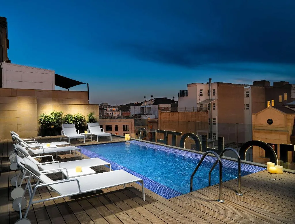 Pool, H10 Art Gallery, Barcelona
