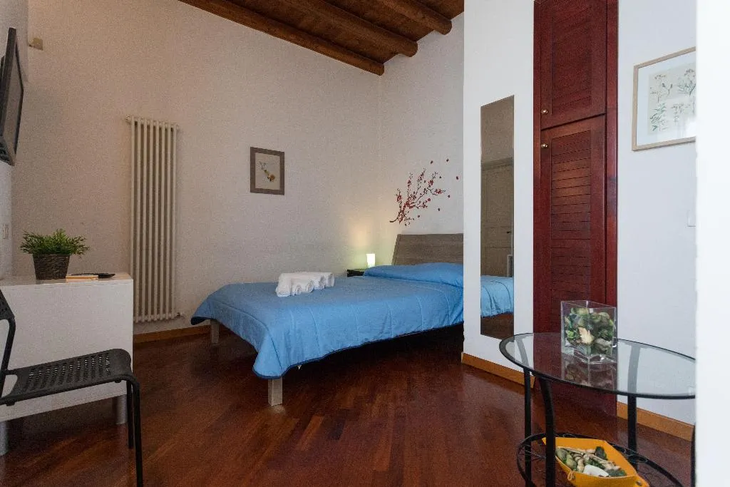 Room, B&B Ai Tintori, Palermo