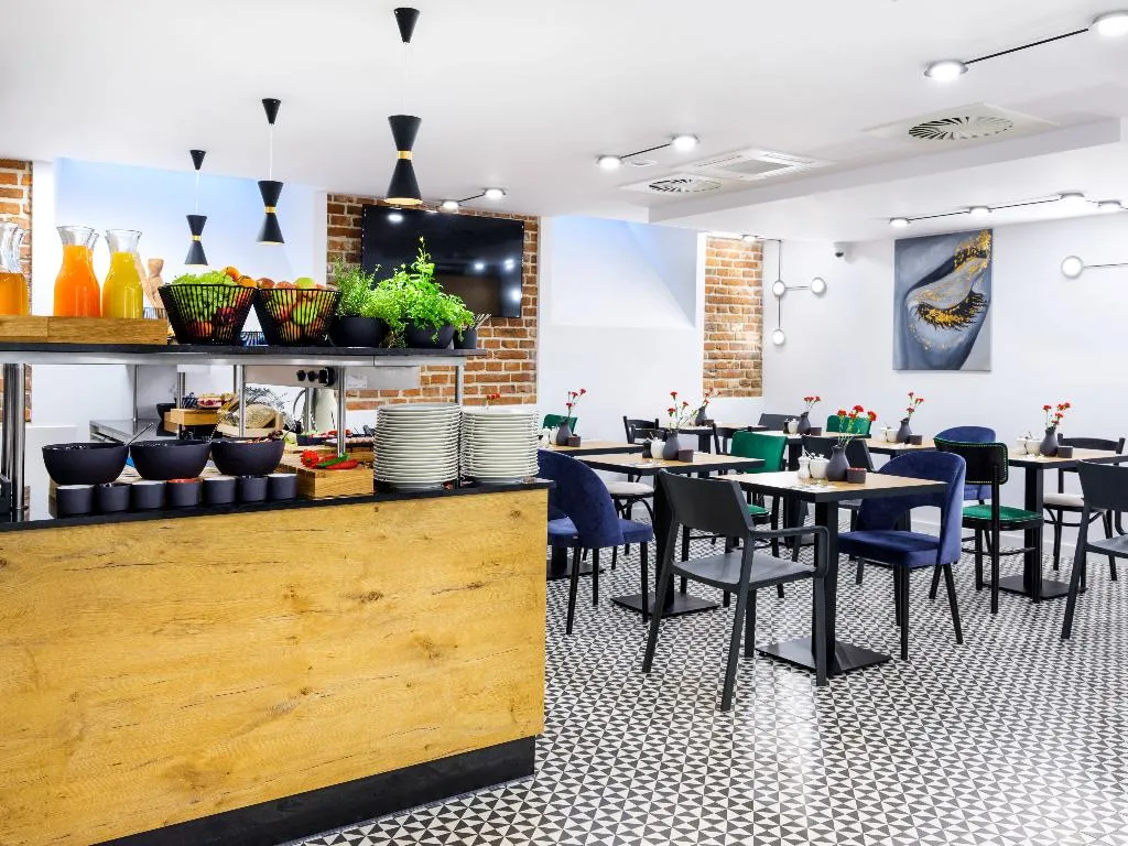 Restaurant, Wawel Queen, Krakow