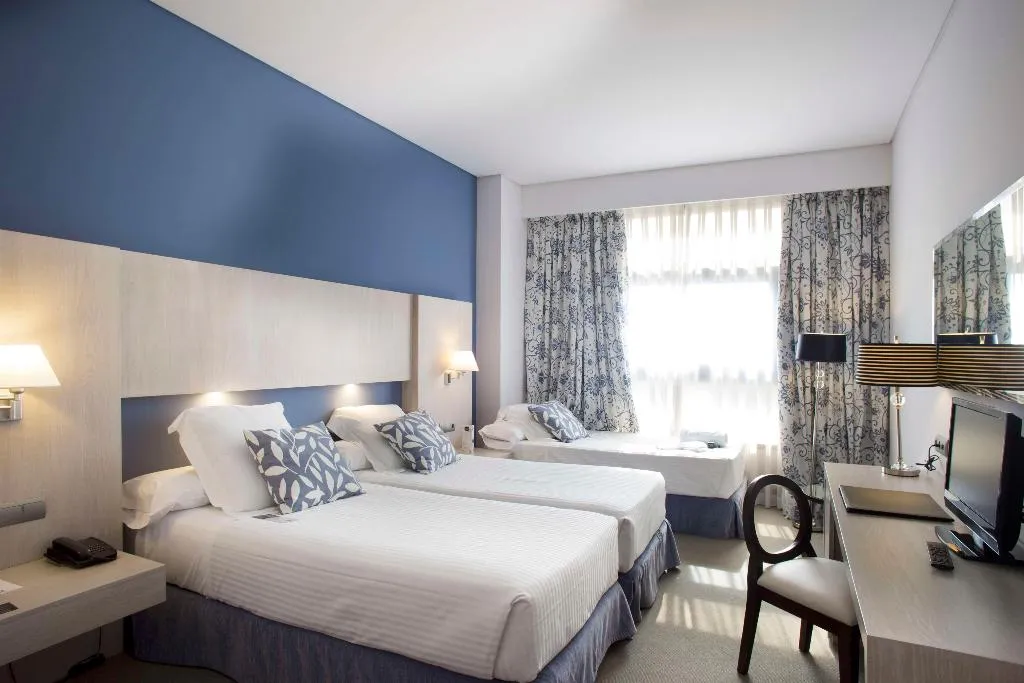 Room, Nuevo Boston, Madrid