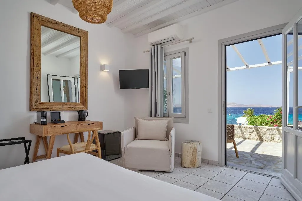 Room ONE BEDROOM ONE BATHROOM Room, Hippie Chic Mykonos, Mykonos