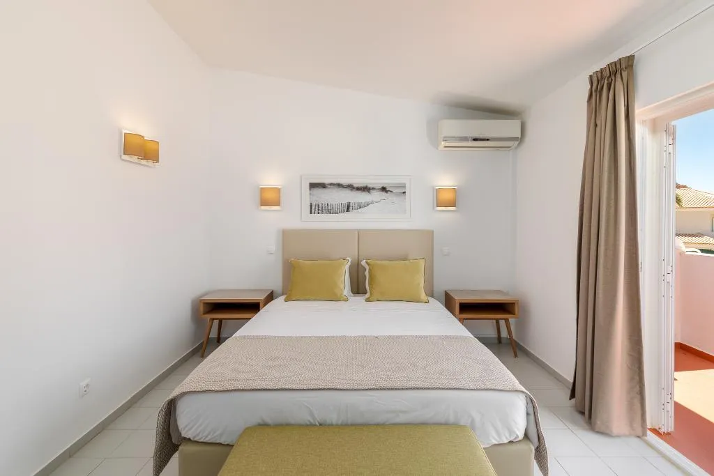 VILLA TWO BEDROOMS Room, Villas Joinal, Algarve